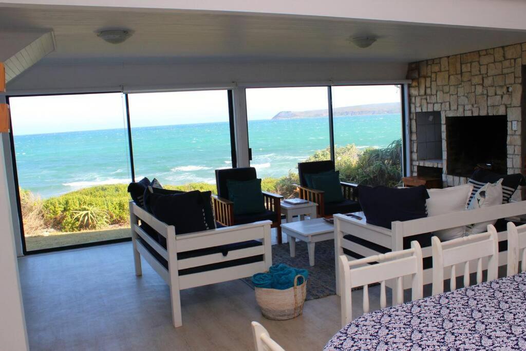 Baby Whale Bliss - Beachfront House ヴィットサント エクステリア 写真