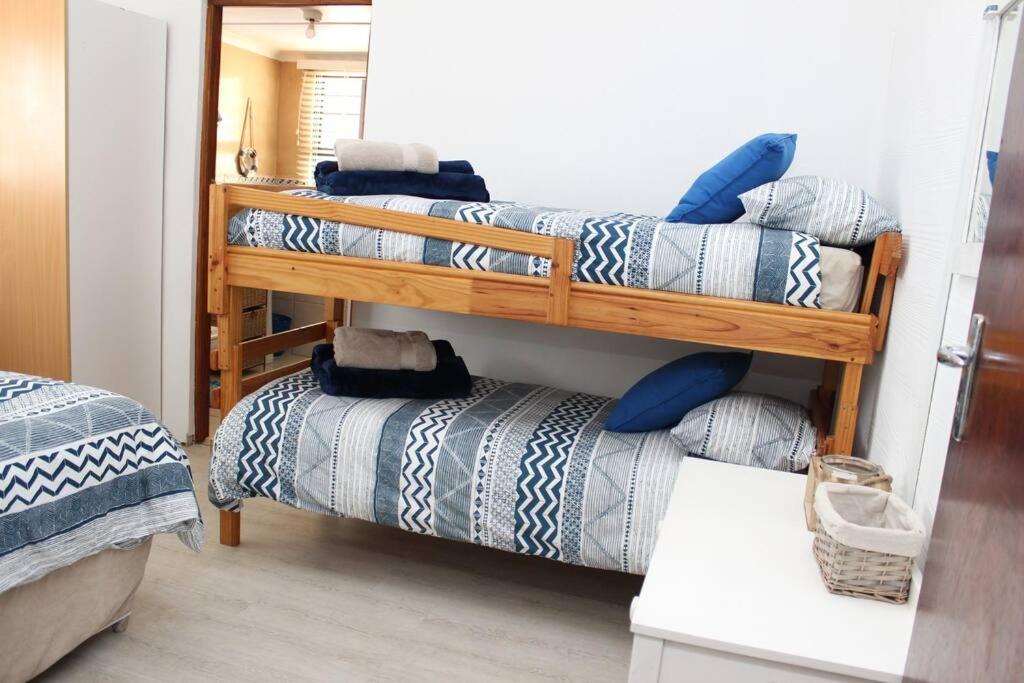 Baby Whale Bliss - Beachfront House ヴィットサント エクステリア 写真