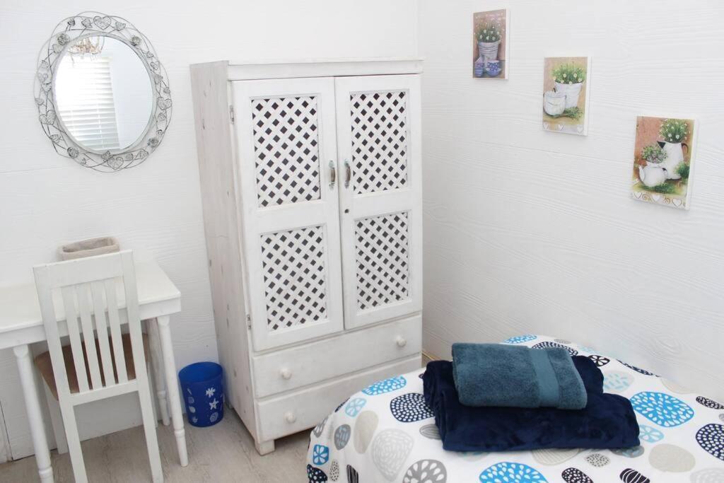 Baby Whale Bliss - Beachfront House ヴィットサント エクステリア 写真
